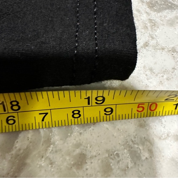 NHLPA Pittsburgh Penguins Heart Black Graphic Long Sleeve Tee Size S NWOT - Picture 6 of 6